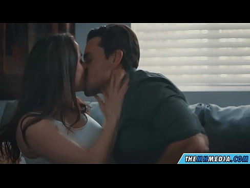 ❤️ Romantikong pakikipagtalik sa isang magandang busty na ina ️ Homemade porn sa amin ☑